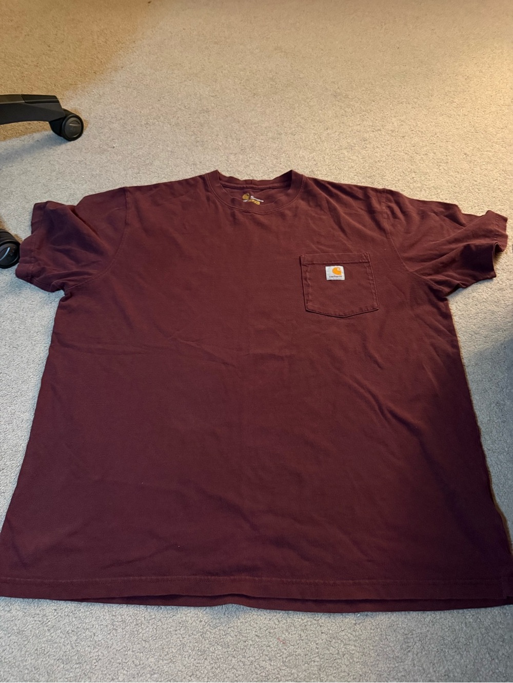 Carhartt Short-Sleeve Pocket Tee in Maroon